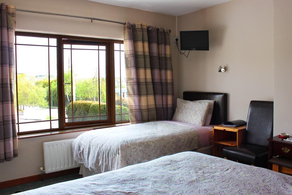 Avelow House B&B Кенмар Экстерьер фото